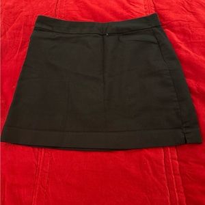 Black Skort
